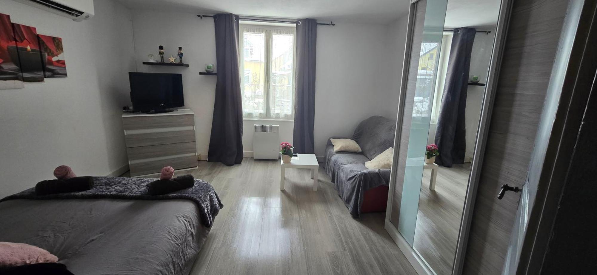 Appartement avec jardin à Colmar Chambre photo